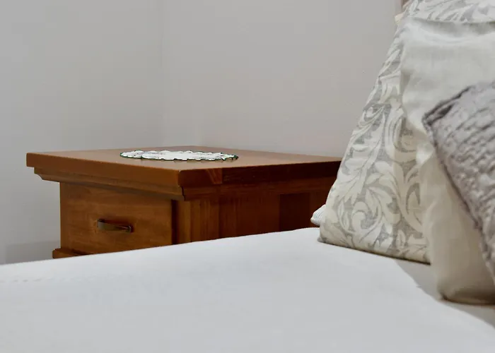 Cheryl By My Place Malpensa * Ranco